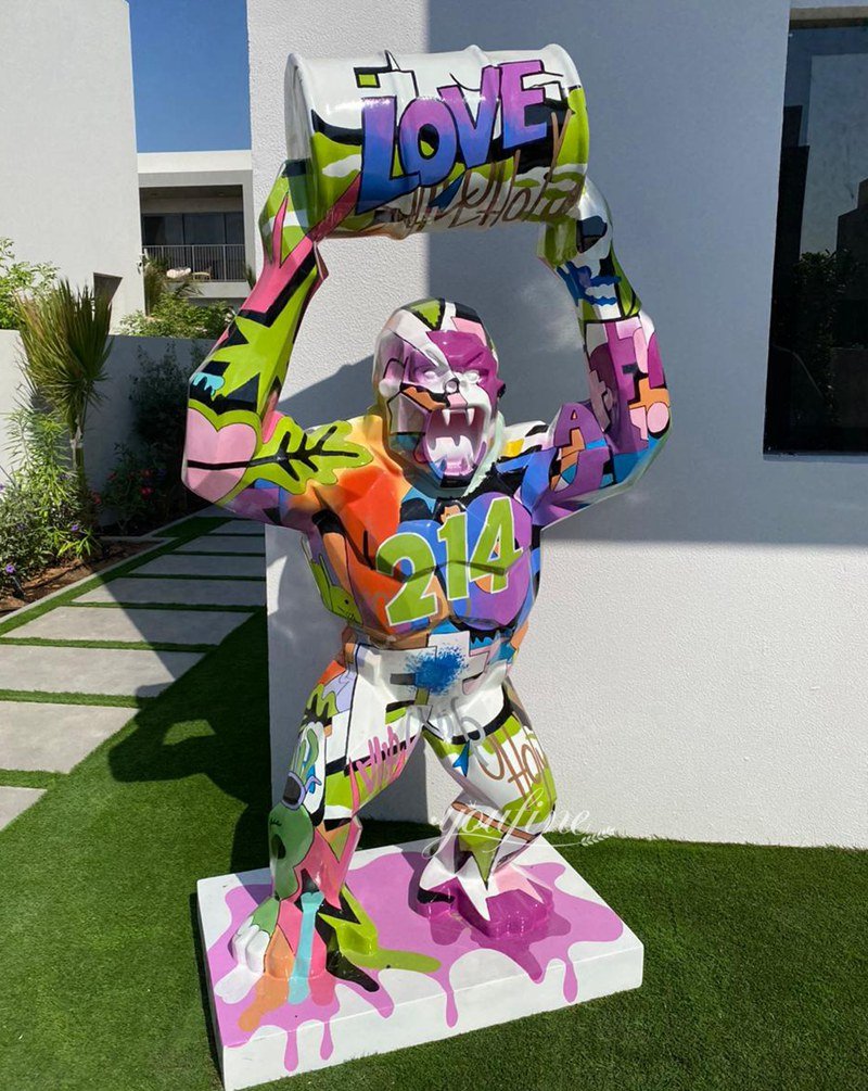 Dubai life size fiberglass colorful gorilla feedback