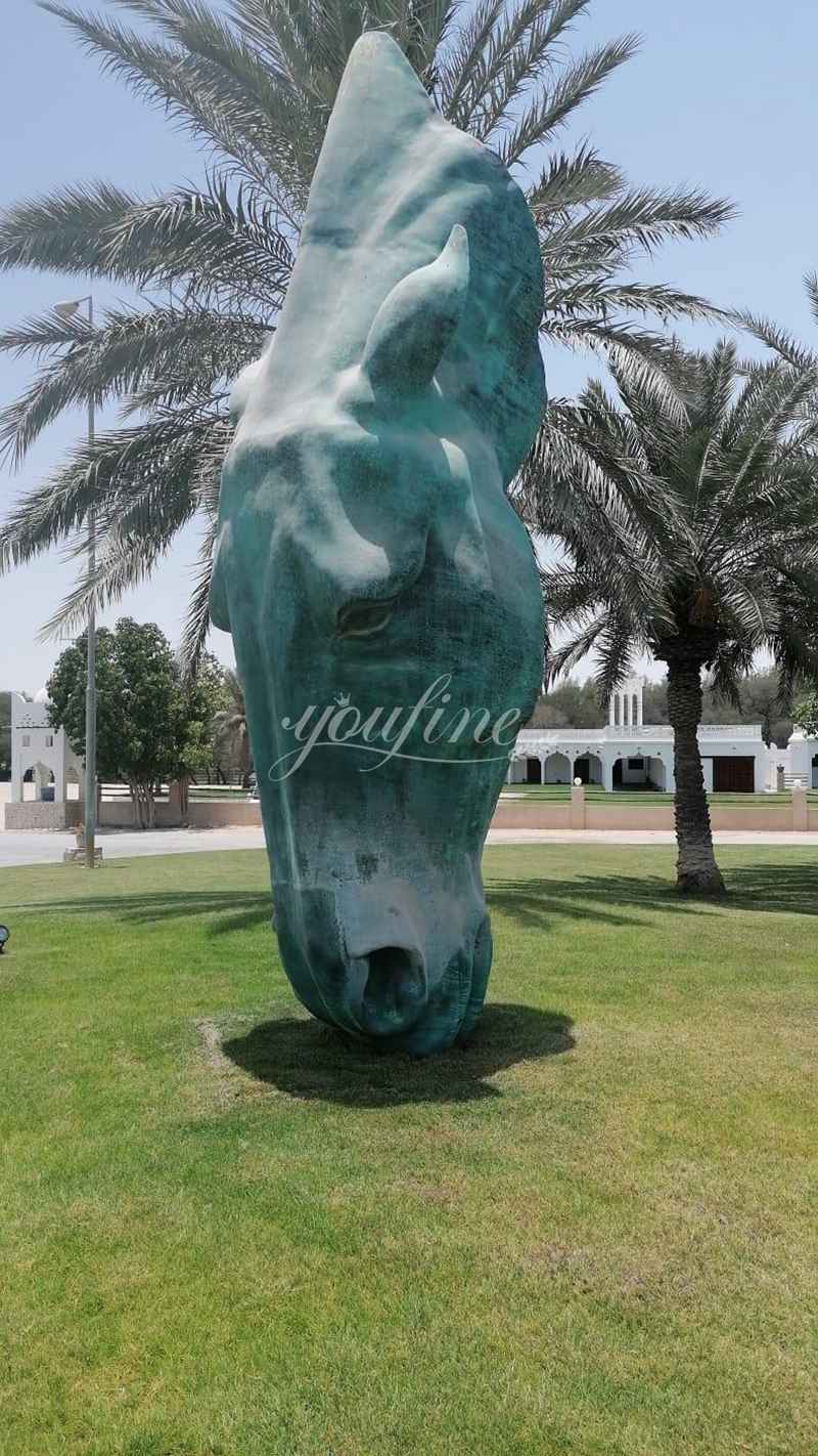 Feedback on large bronze horse head statue in Qatar (1)