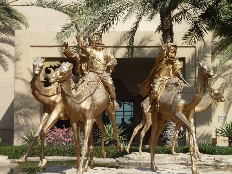 Life Size Brass Camel Statue Application Scenes (1)