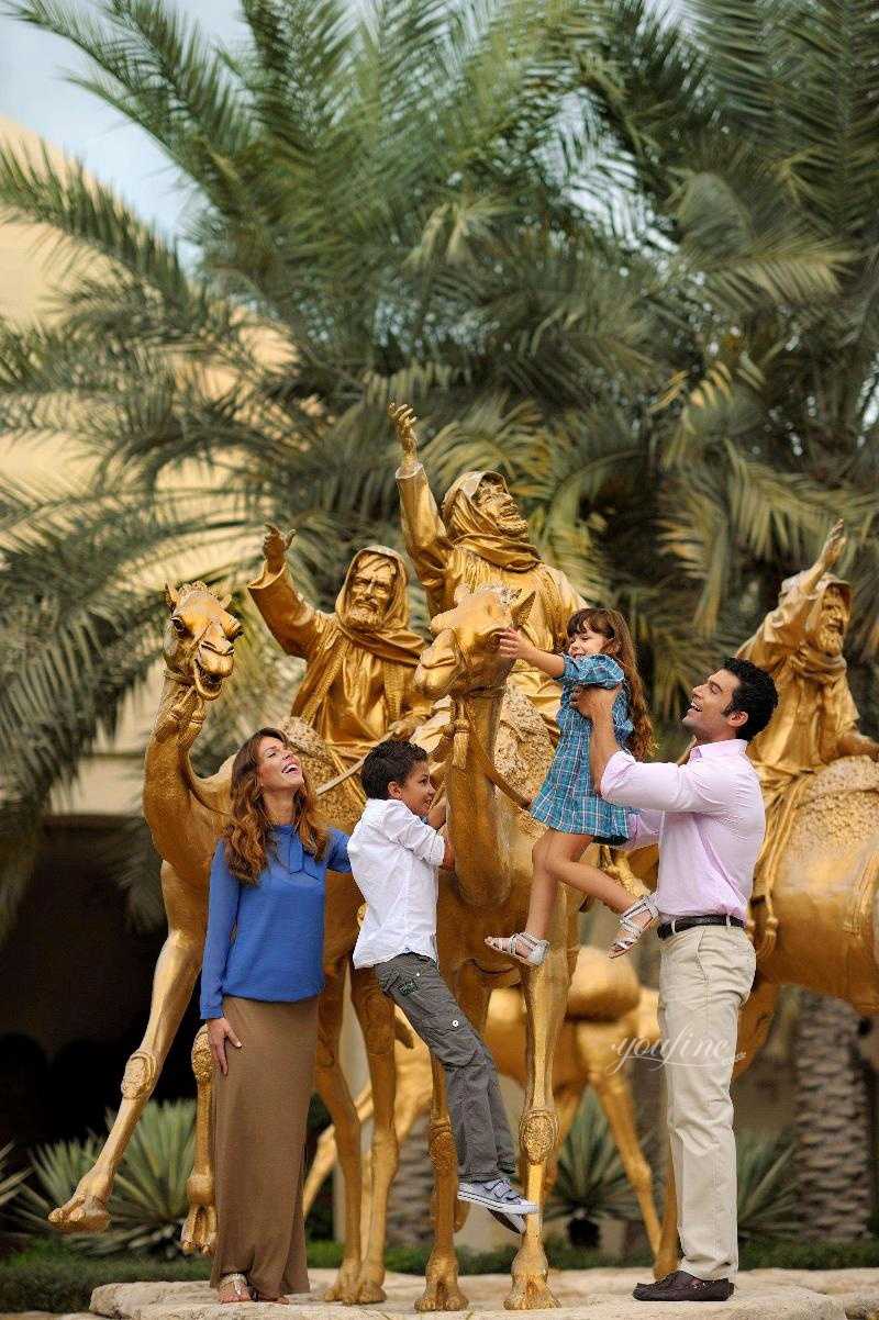 Life Size Brass Camel Statue Application Scenes (3)