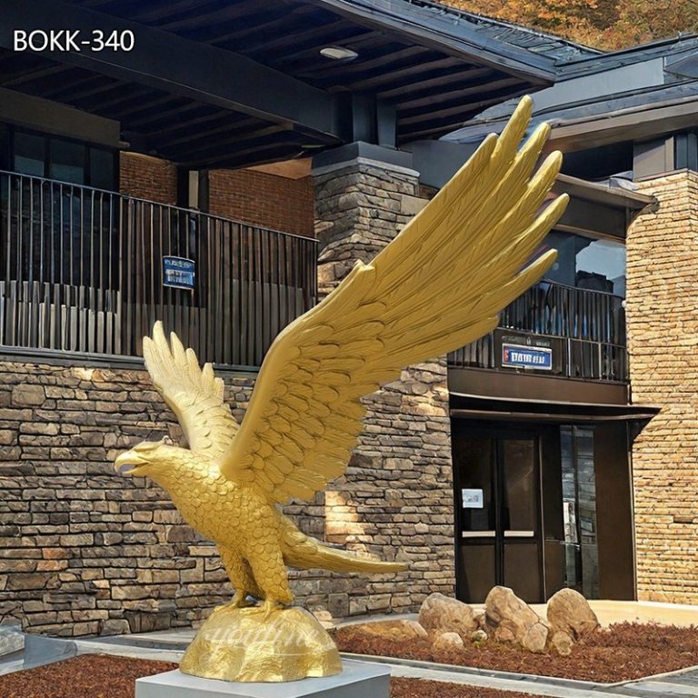 Life Size Golden Eagle Sculpture in Bronze