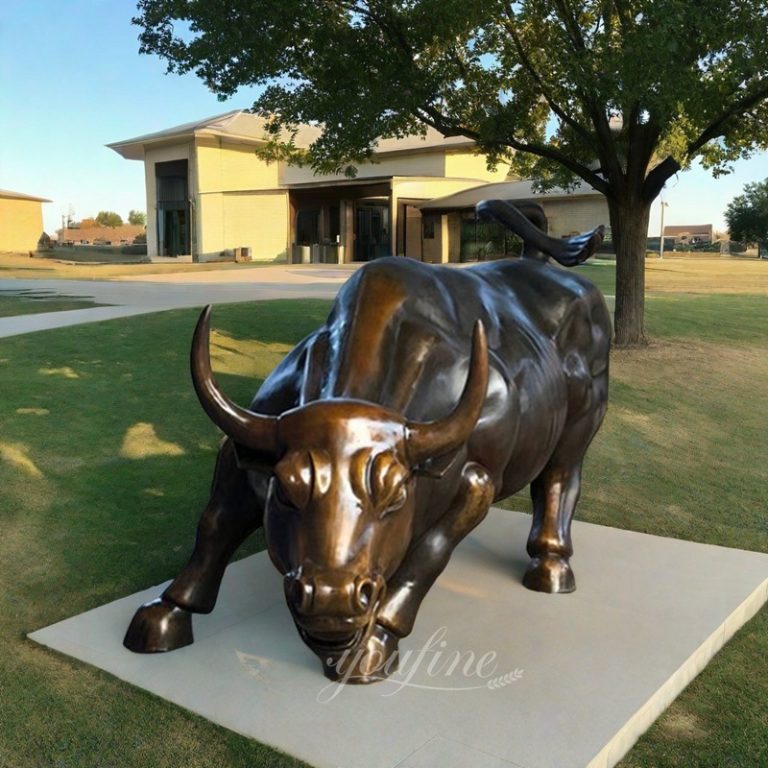 Life-size Bronze Wall Street Bull Statue Decor