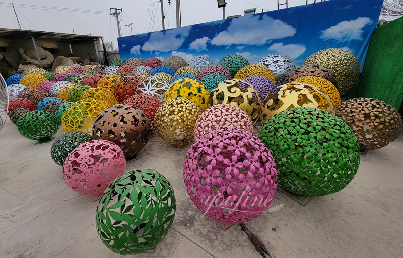 Various Metal Hollow Ball Sculpture Stocks