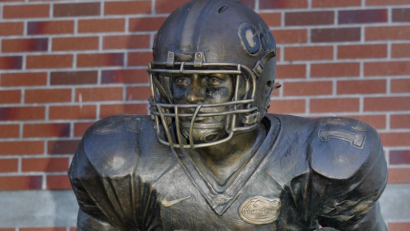 bronze tim tebow statue face detail