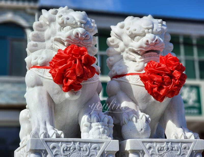 marble Chinese foo dog lion statue with ball in mouth (1)